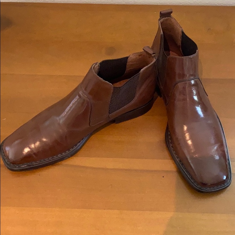 Genuine leather brown boots